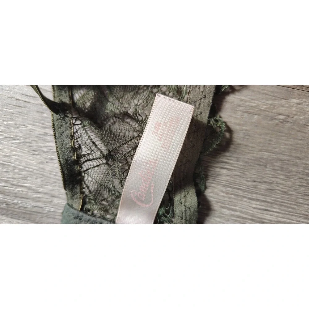 Candies‎ Green Lace Bra 34B Wireless Padded Adjustable Strap